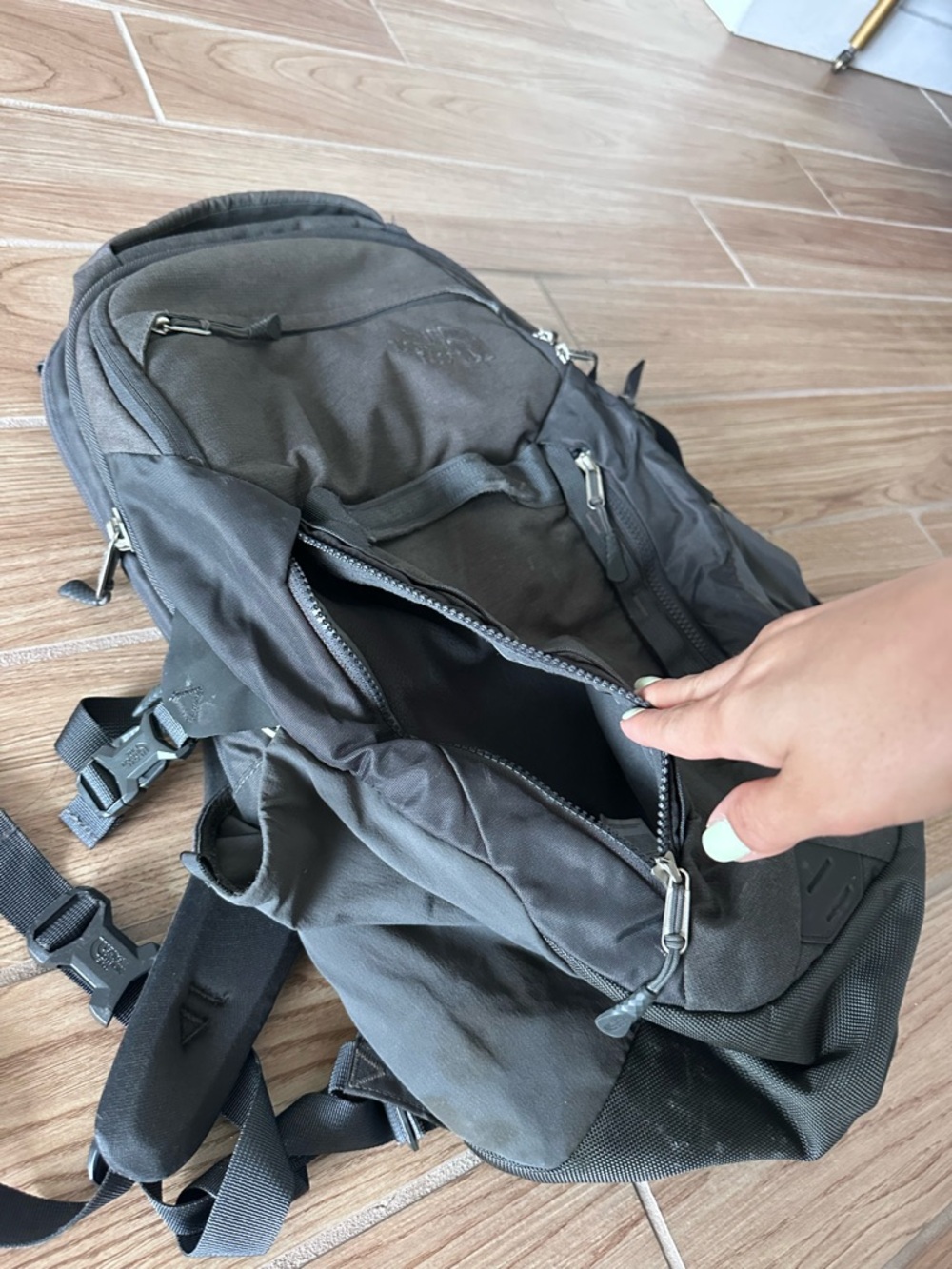 North Face Backpack - Picture 8 of 8